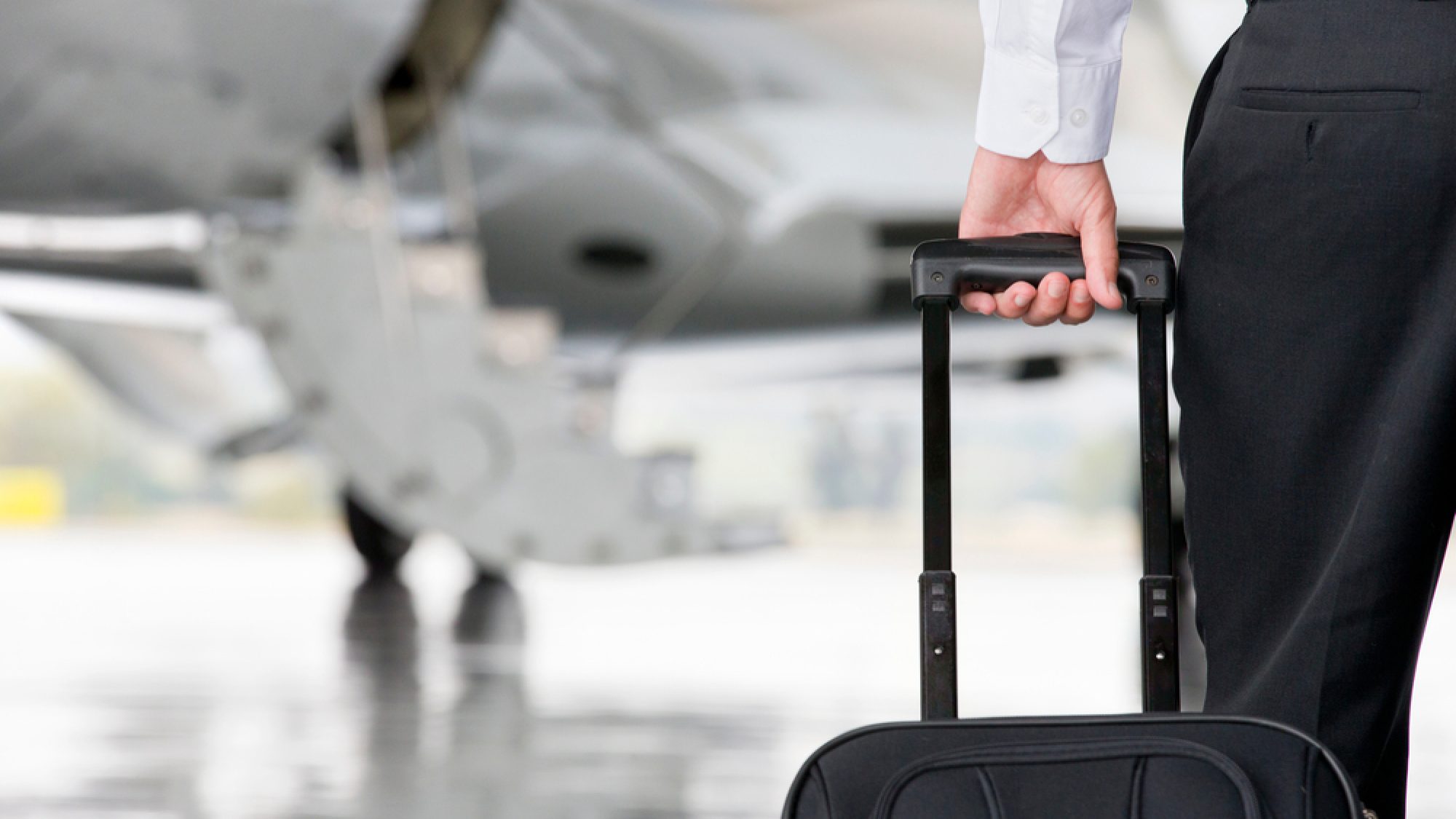 Close,Up,Of,A,Person,Holding,The,Handle,Of,A